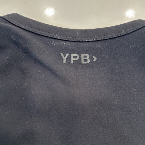 NWT YPB Abercrombie Sz X-small Black Top sculptLUX Plunge Henley Slim Tank Bra - Picture 8 of 11